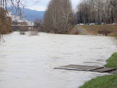  Uvećan vodostaj rijeke Vrbas u Banjaluci 
