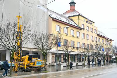  Počelo ispitivanja terena zbog izgradnje hotela "Palas" 