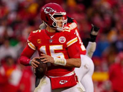  patrik mahoms vodi kanzas do superboula 