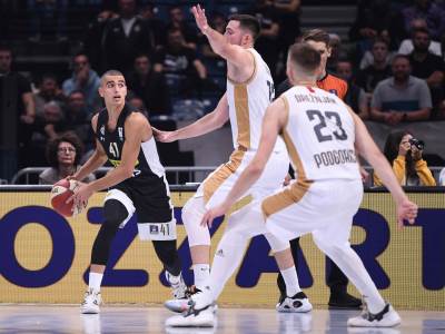  studentski centar dočekuje partizan  