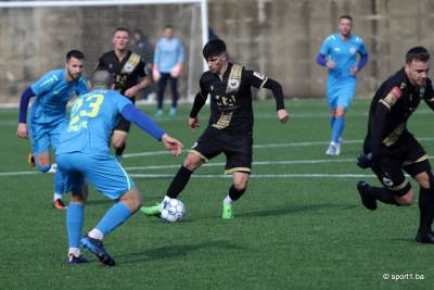  Željezničar pobijedio Budućnost 1:0,  Sarajevo Famos 5:1, a Zrinjski Kroaciju 2:1 