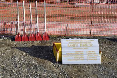  Kamen temeljac za fabriku kod Laktaša 