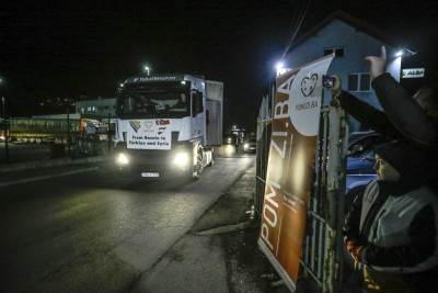  Iz Sarajeva otišlo 54 šlepera pomoći za narod u Turskoj 