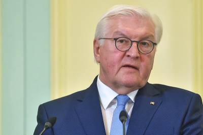  Štajnmajer podržava obaveznu vojnu službu 