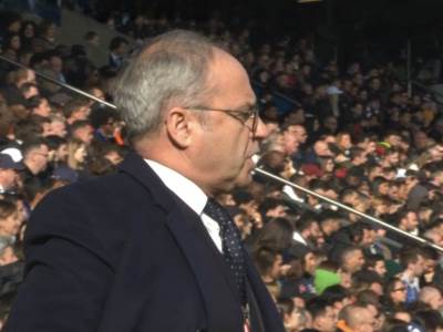  Luis Kampos vikao na fudbalere PSŽ 