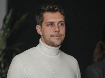  Glumac bio u avionu koji je počeo da pada: Biković ispričao detalje 