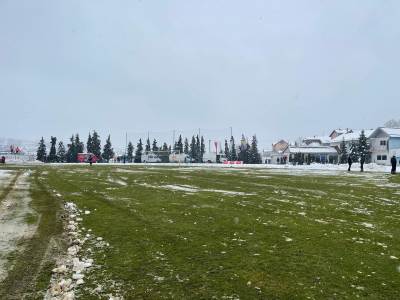  stadion u Srebreniku zavejan upitan derbi Tuzla siti - Velež 