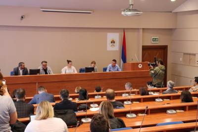  Rasprava novinara i poslanika o izmjena krivičnog zakonika RS 