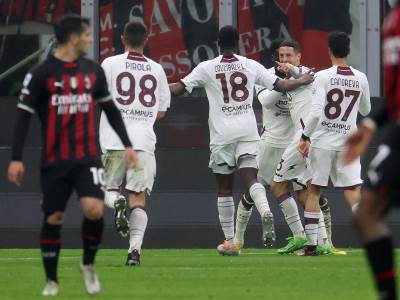  Salernitana 