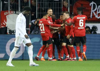  Bundesliga Bajer Leverkuzen pobijedio Bajern Minhen 