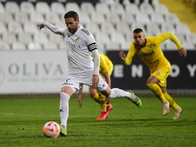  Čukarički pobijedio Voždovac i napada Partizan 