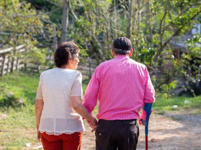  Baka i djed donirali 750.000 evra bolnici 