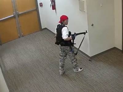  Detalji pucnjave u američkoj školi 