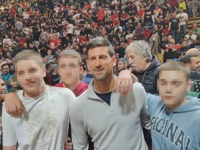  Novak Đoković se fotografisao sa navijačima Crvene zvezde 