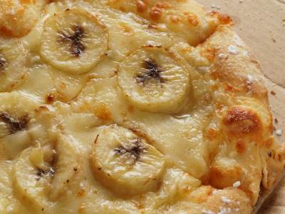  Pica sa bananama i medom 