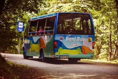 Mini bus vozi do Banj brda za 1. maj 