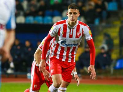  Stefan Leković produžio je ugovor sa Crvenom zvezdom do 2027. godine 