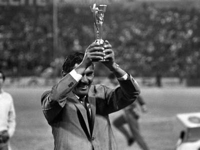  Čuveni meksički golman Antonio Toto Karbahal preminuo je u 93. godini 