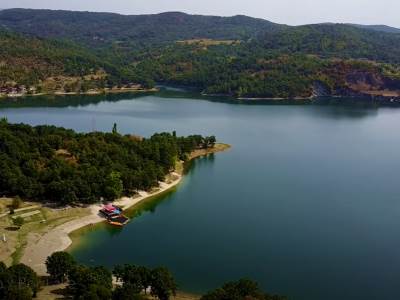  Srpski Loh Nes u Borskom jezeru 