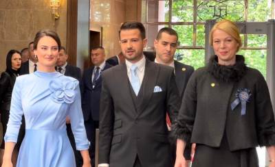  Zašto prve dame nose plavu boju na inauguraciji 