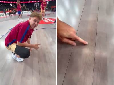  Rokas Jokubaitis oštetio parket zubima 