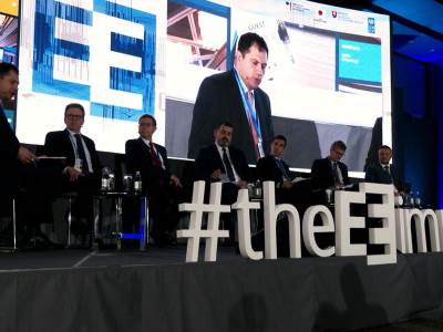  BENEFITI U NOVCU I OČUVANJU ŽIVOTNE SREDINE! Poruke stručnog simpozijuma Energetska efikasnost zgrada u regionu 