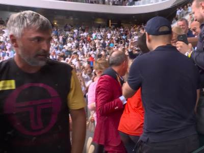  IVANIŠEVIĆ NIJE IZDRŽAO, SAMO JE OTIŠAO OD ĐOKOVIĆA! Novak slavio iza njega, a Goran se uhvatio za glavu i napustio SVE! 