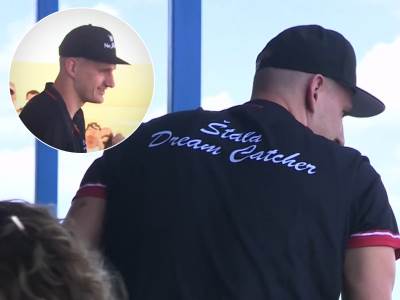  nikola jokić stiže na trke konja u somboru  