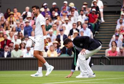  novak đoković se raspravljao sa sudijom na vimbldonu  