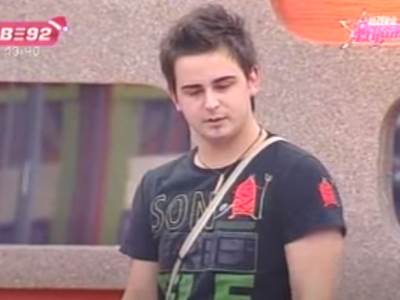  Gdje je i šta radi Adnan Babajić 