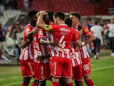 Fudbaleri Crvene zvezde kupili ulaznice premijum sezonske 