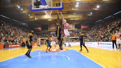  Alba - uigravanje za Partizan 