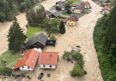  Poplave u Sloveniji fotografije video 
