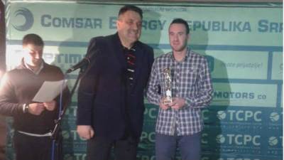  Milojica najbolji teniser, Mladost najbolji klub 