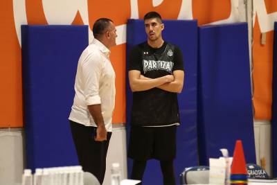  Danilo Nikolić trenira sa Partizanom  