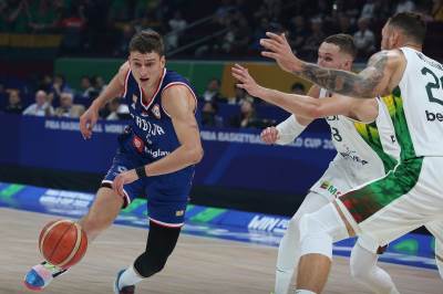  Nikola Jovic potpisao ugovor sa Majamijem 