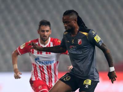  Džonatan Bolingi probuđen iz vještačke kome 