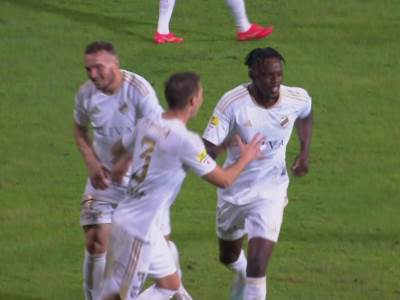  Adetunđi pogodak protiv Zvezde 