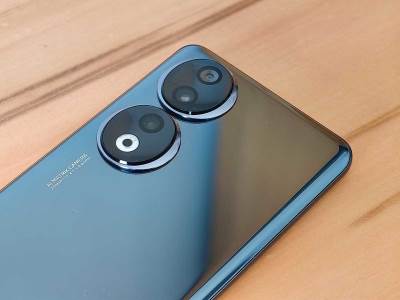 Novi kineski flegšip: Honor 100 Pro stiže u novembru? 