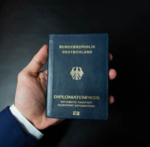  Njemački diplomatski pasoš 