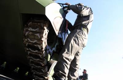 Ukrali gusjenice tenka u Trnovu 