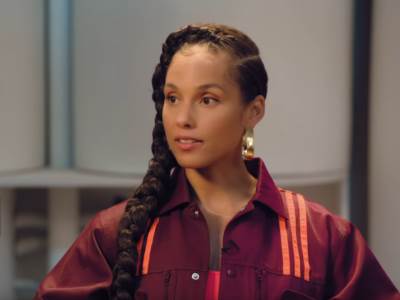  Ališu Kiz prozvali da podržava Hamas 