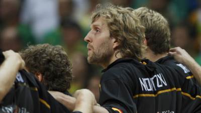  Da li će Srbi opet aplaudirati Novickom? 