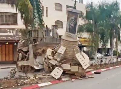  Izraelci srušili Arafatov spomenik 