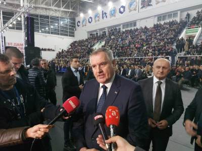  "Ne pozivamo na secesiju": Višković na skupu "Branimo Srpsku" 