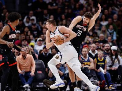  Nikola Jokić tripl-dabl protiv Hjustona 