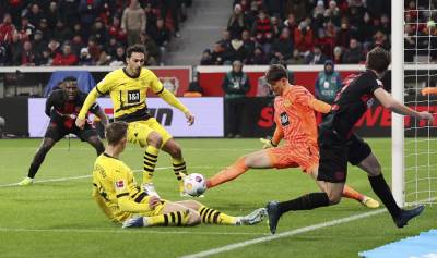  Bajer Leverkuzen - Borusija Dortmund Bundesliga 