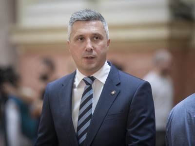  Boško Obradović podnio ostavku 
