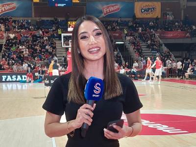  Novinarka Deniz Aksoj ljepotica o kojoj se priča poslije Fenerbahče - Zvezda 
