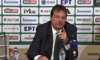  Ergin Ataman ljut nakon poraza Panatinaikosa 
